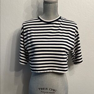 The Frankie Shop Karina Cropped Cotton T-Shirt Navy/Off White Size XS/S NWT